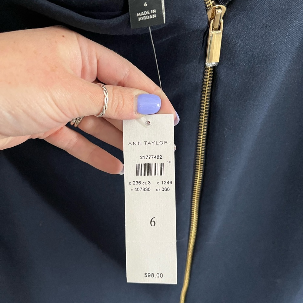 Ann Taylor pencil skirt with zipper detail